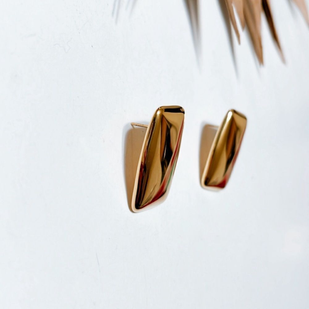 Gold geo stud earrings #1003 - Picture 6 of 7